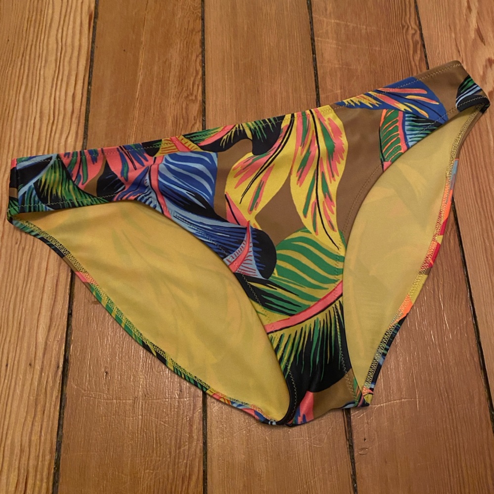 AERIE TROPICAL BIKINI BOTTOM, size XL